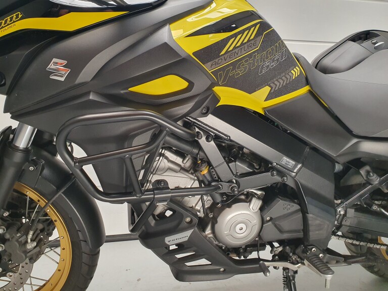 Suzuki DL650 foto 5