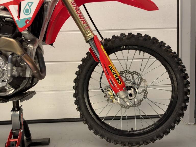 Honda CRF 450 RS foto 8