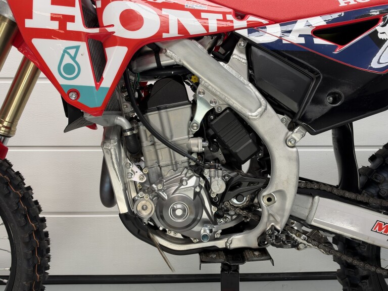 Honda CRF 450 RS foto 10