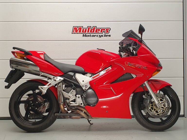 Honda VFR 800 VTEC 