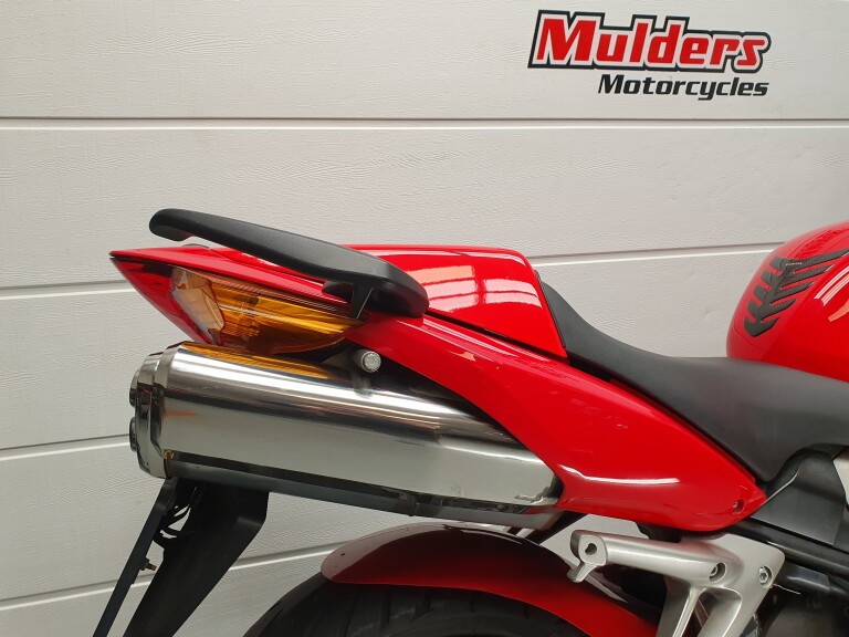 Honda VFR 800 VTEC foto 9