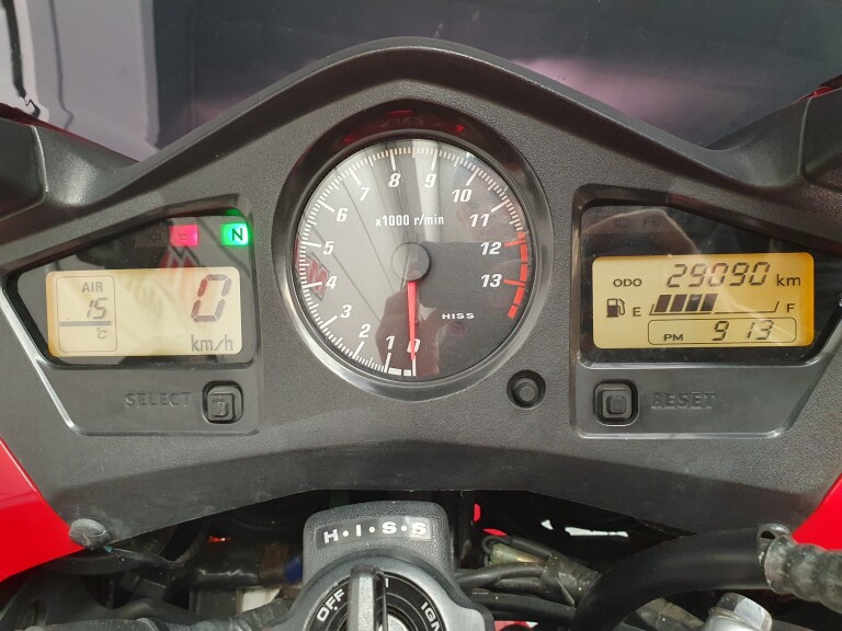 Honda VFR 800 VTEC foto 16