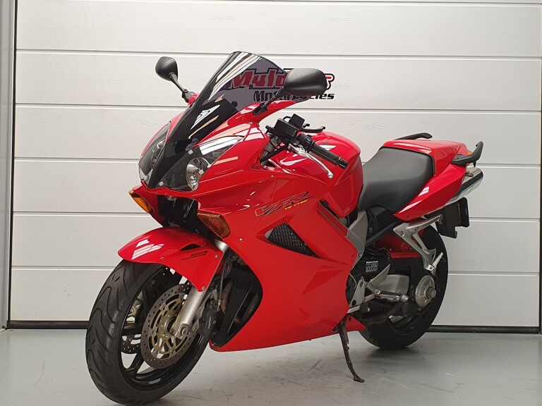 Honda VFR 800 VTEC 