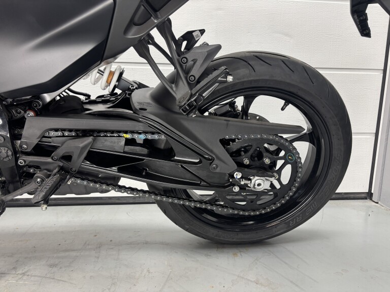 KTM 125 DUKE foto 7