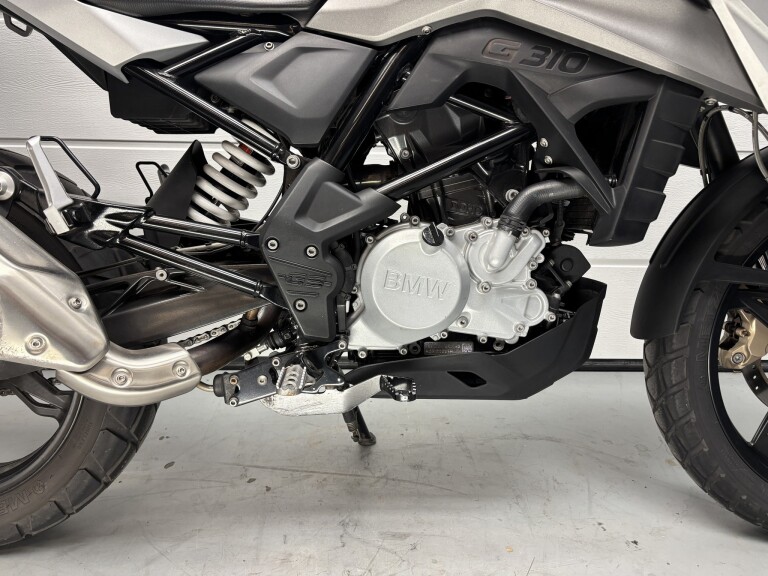 BMW G 310 GS foto 7