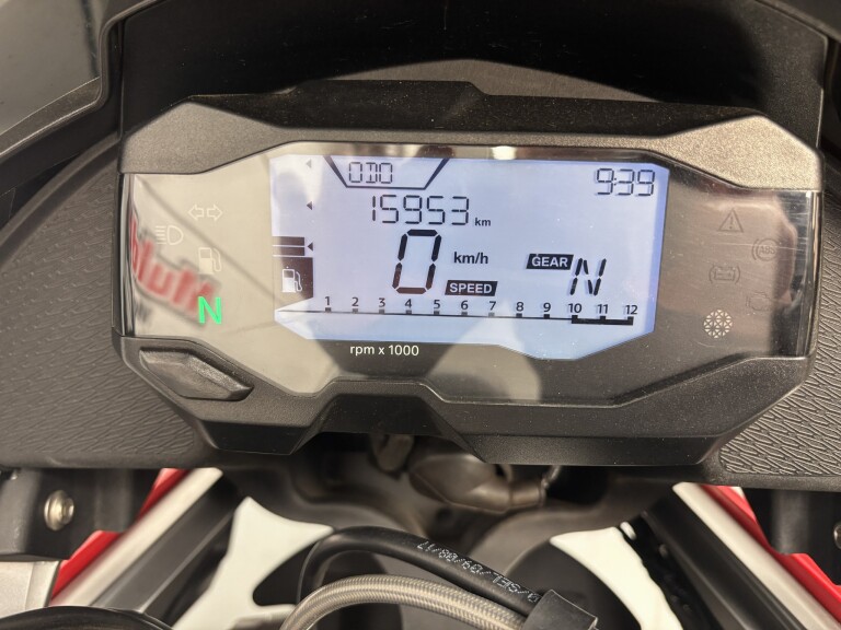 BMW G 310 GS foto 12