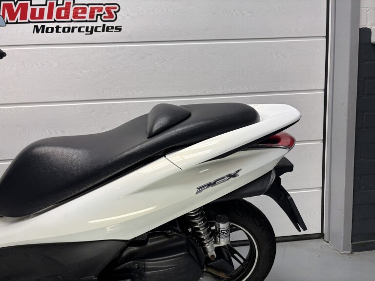 Honda PCX 125 foto 12