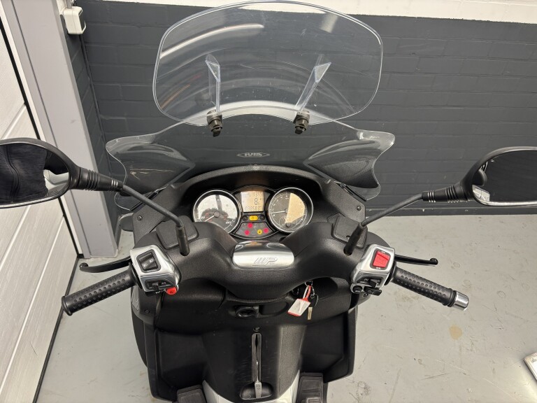 Piaggio MP3 400 foto 6