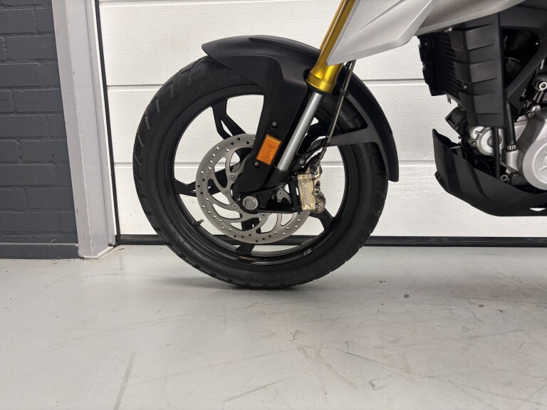 BMW G 310 GS foto 11