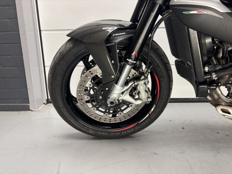 MV agusta BRUTALE 800 foto 9