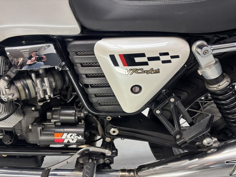 Moto Guzzi V7 CAFÉ CLASSIC foto 5