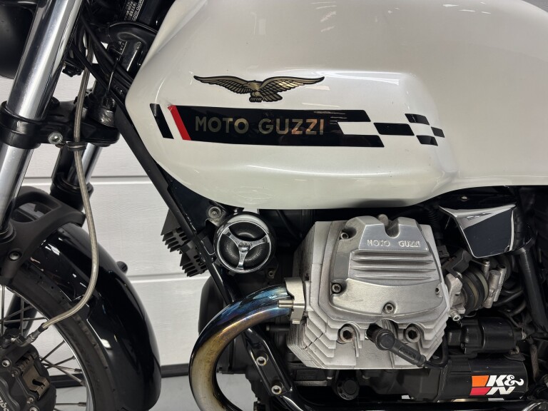 Moto Guzzi V7 CAFÉ CLASSIC foto 10