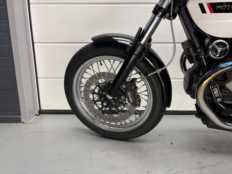Moto Guzzi V7 CAFÉ CLASSIC foto 13