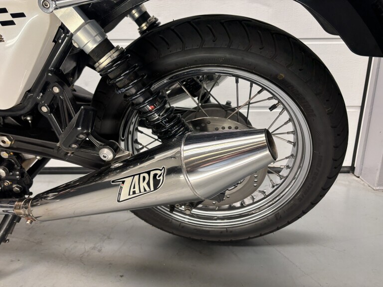 Moto Guzzi V7 CAFÉ CLASSIC foto 14