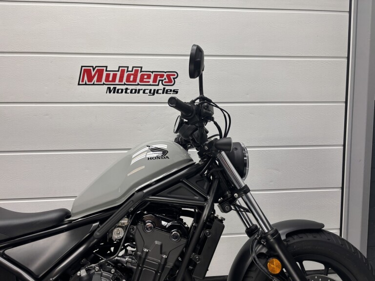 Honda CMX 500 REBEL foto 3