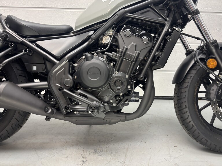 Honda CMX 500 REBEL foto 6