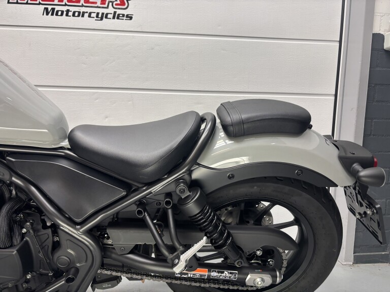 Honda CMX 500 REBEL foto 7