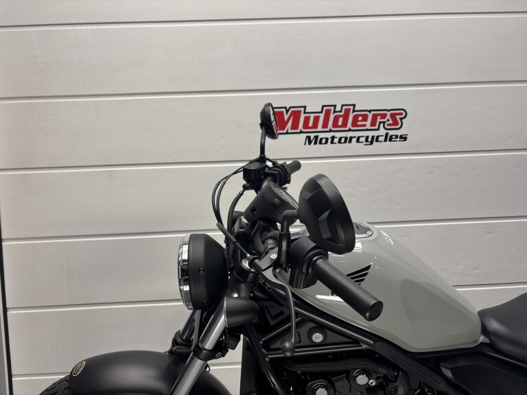 Honda CMX 500 REBEL foto 12