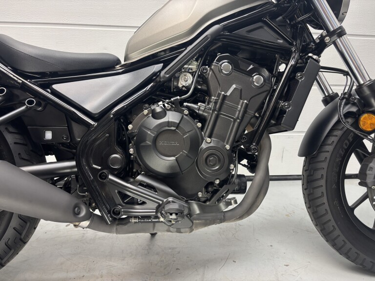 Honda CMX 500 REBEL foto 5