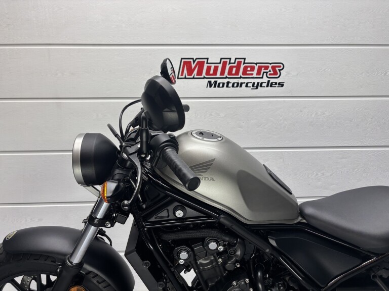 Honda CMX 500 REBEL foto 8