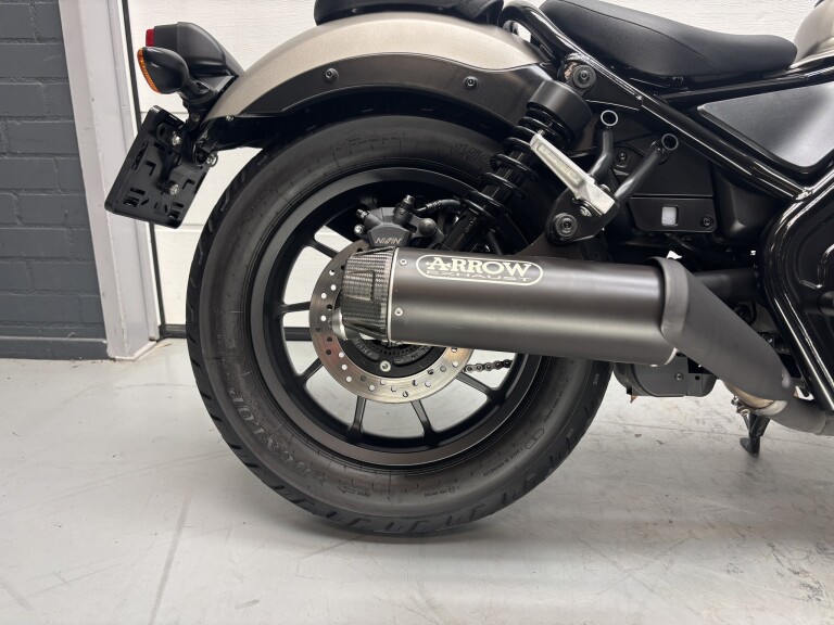 Honda CMX 500 REBEL foto 11