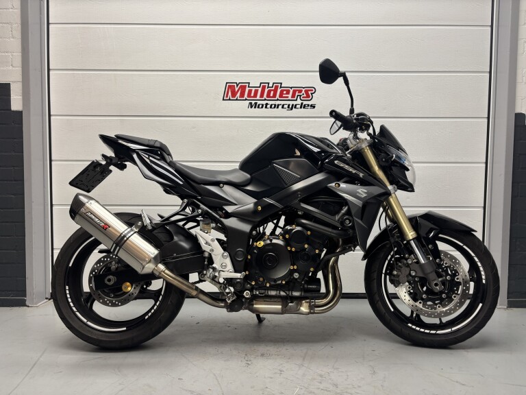 Suzuki GSR 750 ABS 