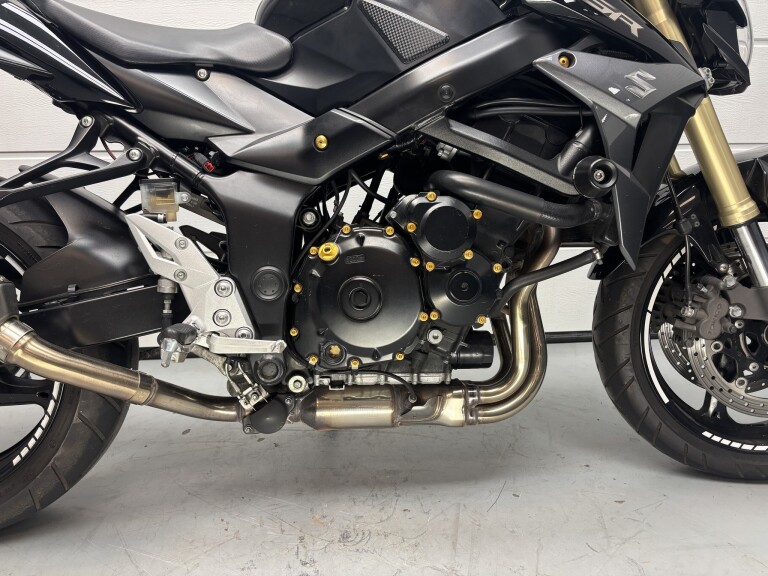 Suzuki GSR 750 ABS foto 5