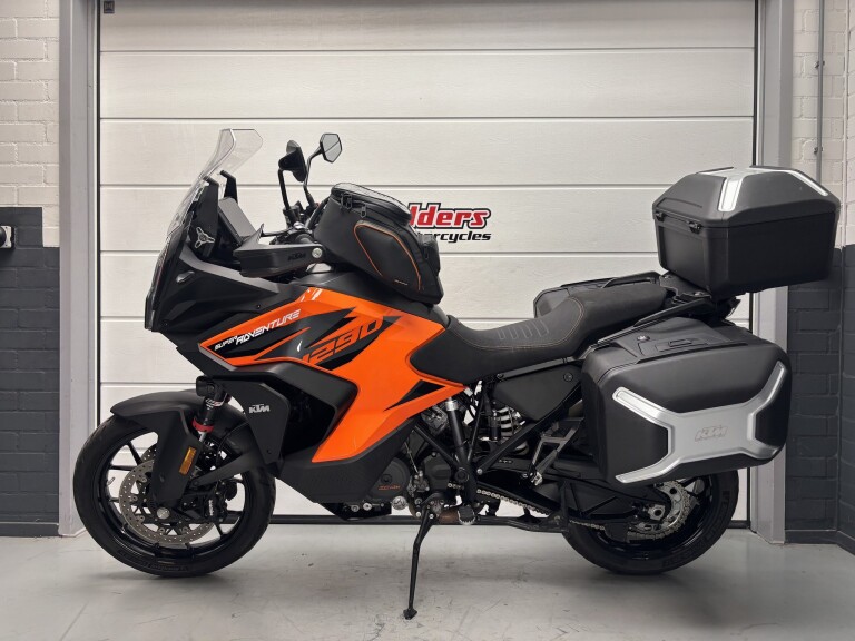 KTM 1290 SUPER ADVENTURE S 