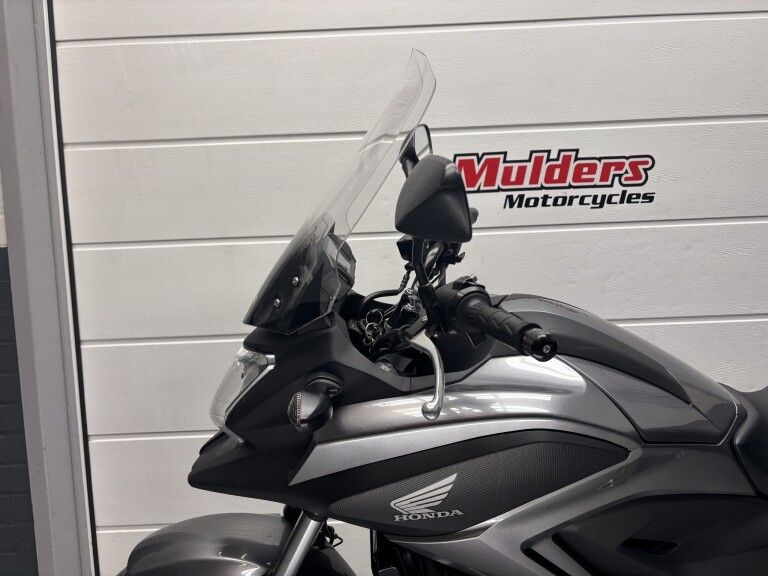 Honda NC 750 X ABS foto 9