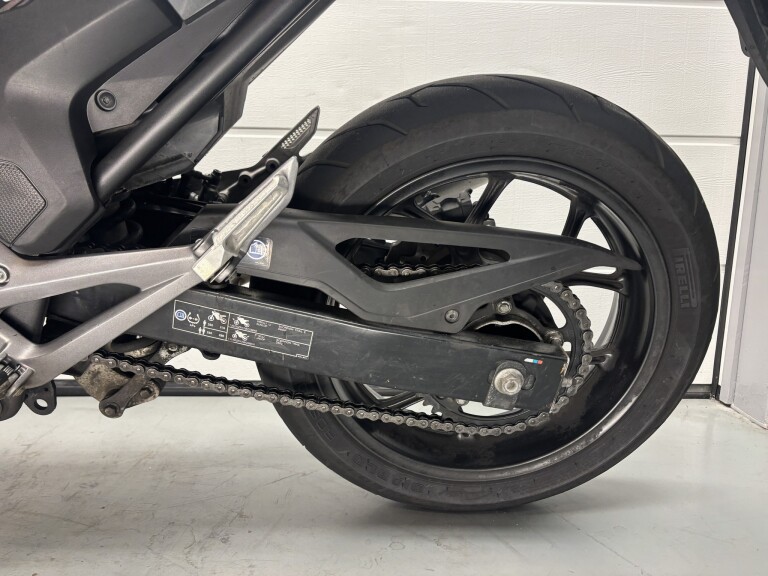 Honda NC 750 X ABS foto 10
