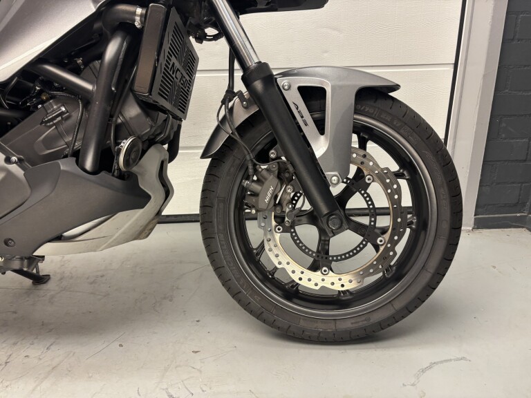 Honda NC 750 X ABS foto 12