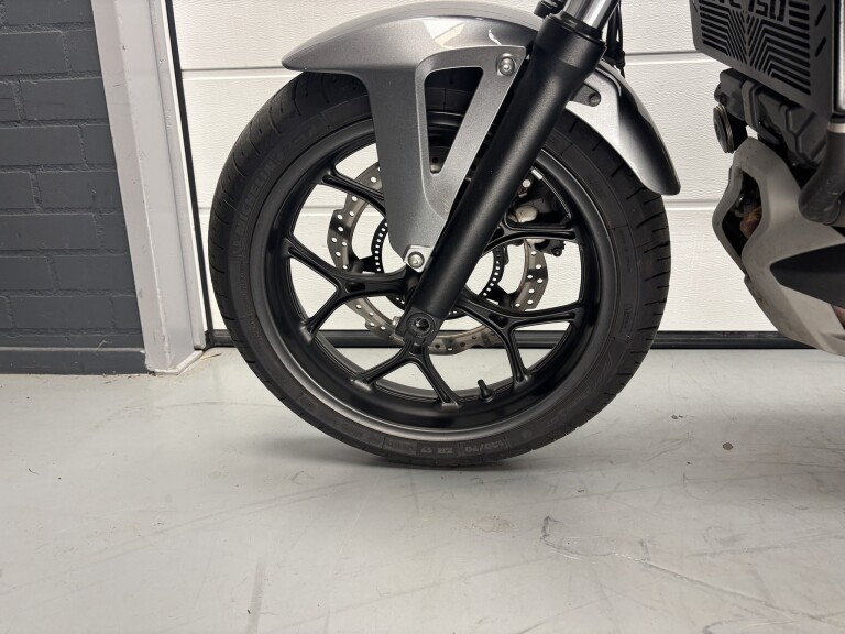 Honda NC 750 X ABS foto 13
