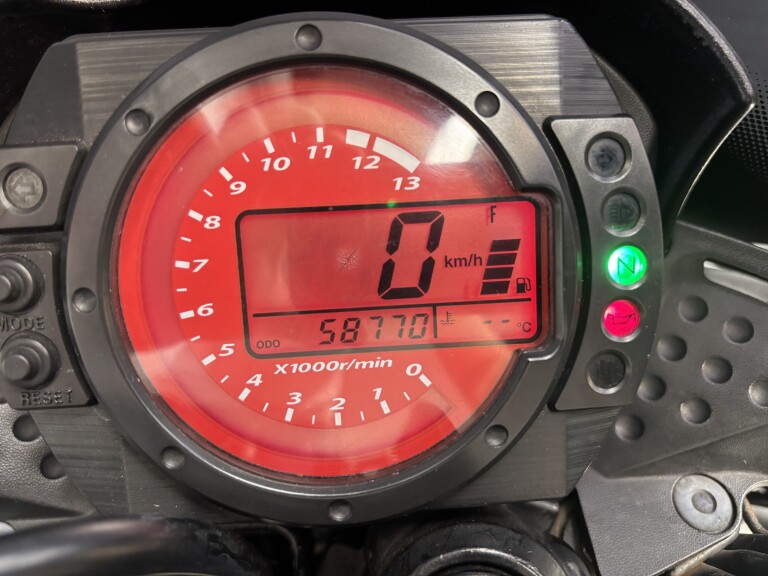 Kawasaki Z 750 foto 15