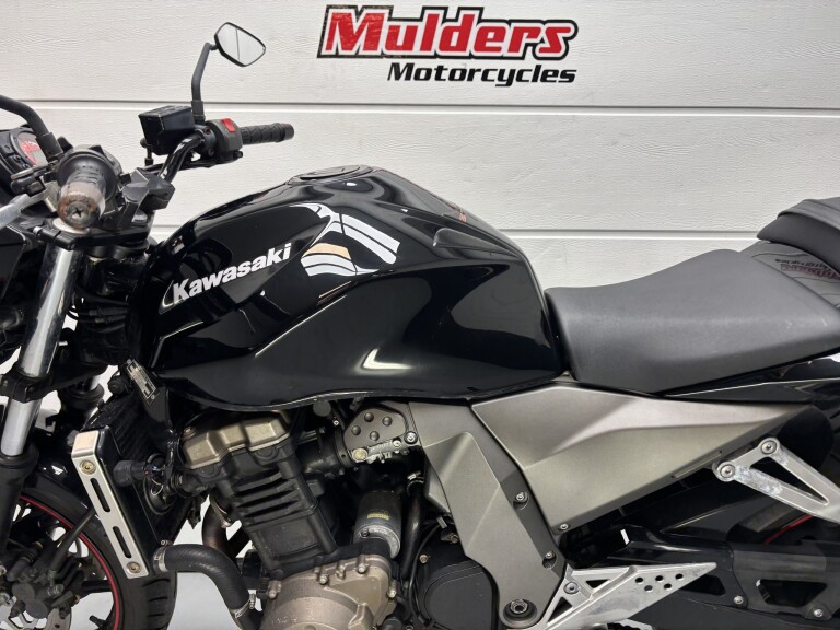 Kawasaki Z 750 foto 5