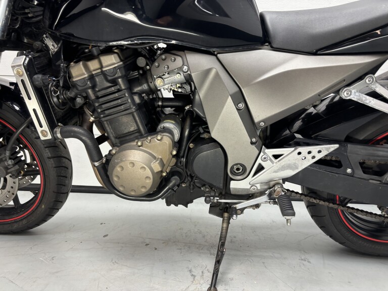 Kawasaki Z 750 foto 8