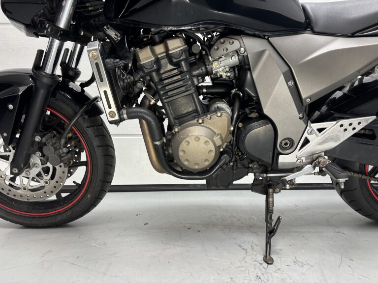 Kawasaki Z 750 foto 12