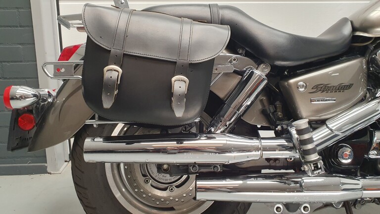 Honda VT 1100 C SHADOW foto 8