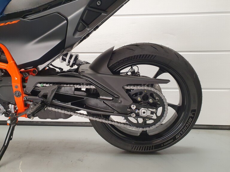 KTM 390 DUKE ABS foto 8