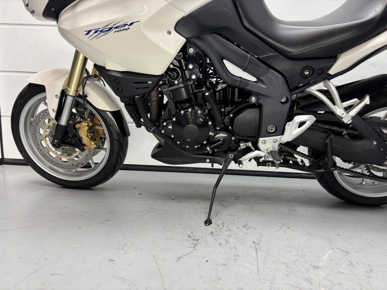 Triumph TIGER 1050 foto 10