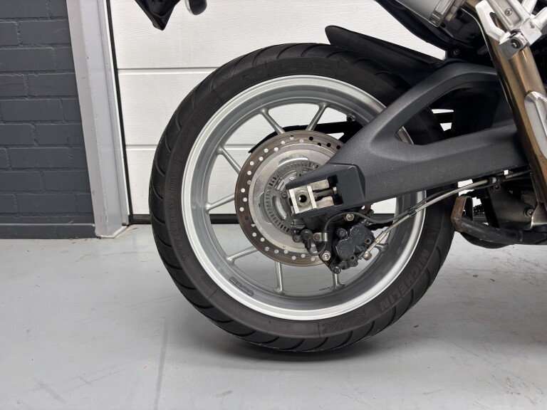 Triumph TIGER 1050 foto 12