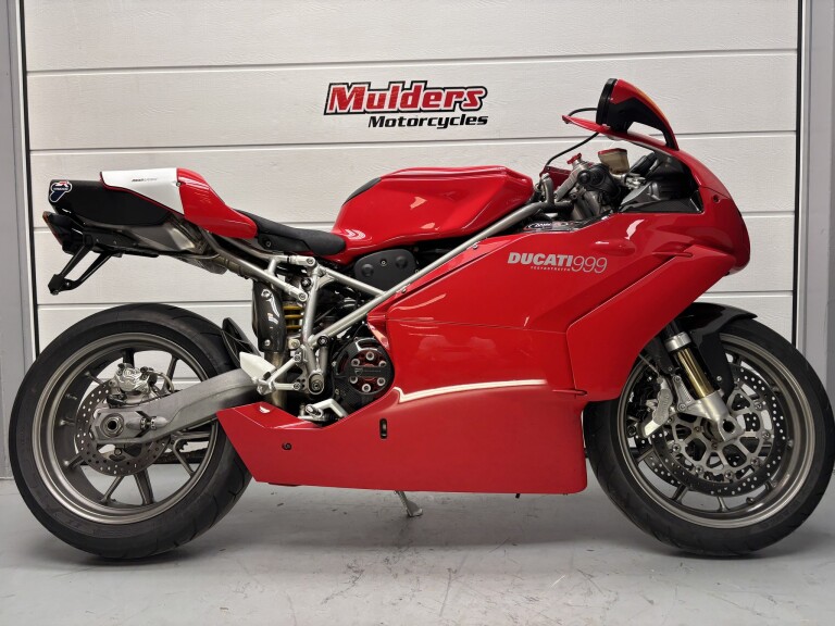 Ducati 999 