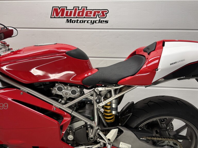Ducati 999 foto 2