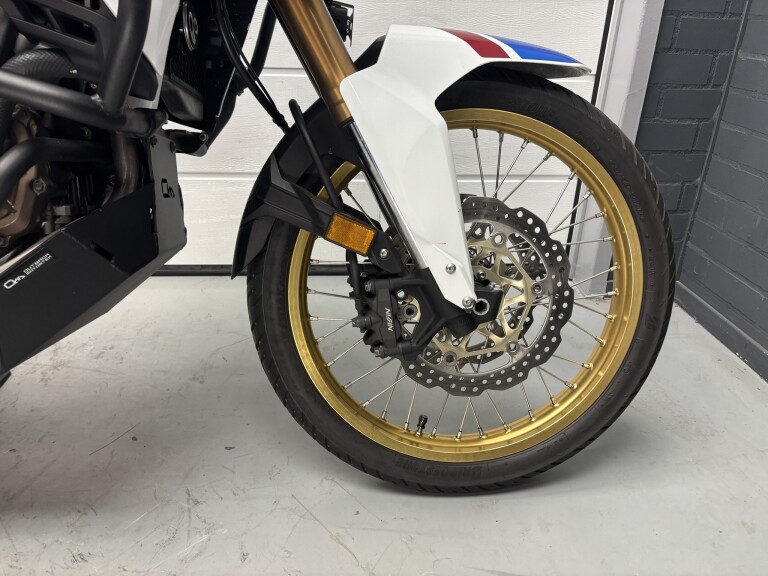 Honda CRF 1000 A2 ADVENTURE SPORTS foto 14