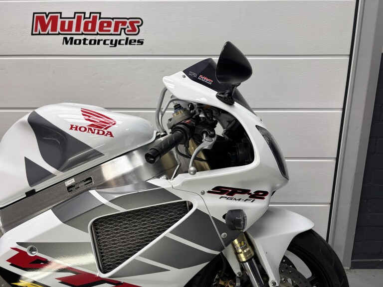 Honda VTR 1000 SP-2 foto 6