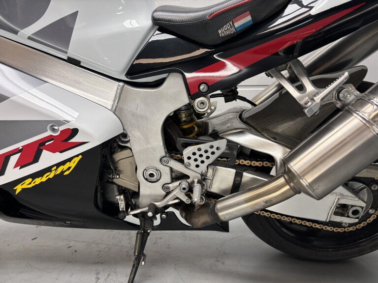 Honda VTR 1000 SP-2 foto 12