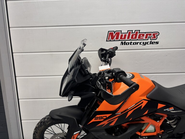 KTM 390 ADVENTURE foto 4