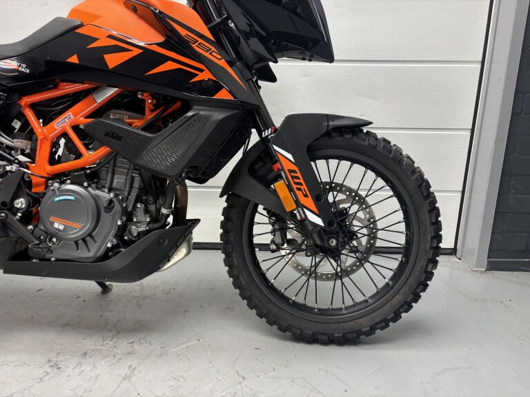 KTM 390 ADVENTURE foto 11