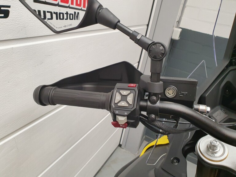Voge DS 800 X RALLY foto 10