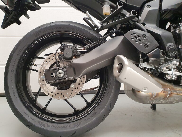 Yamaha MT 07 ABS foto 3