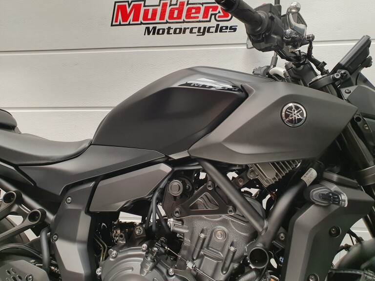 Yamaha MT 07 ABS foto 5